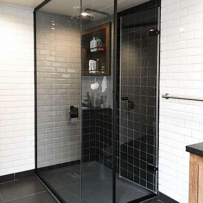 Douchewanden en inloopdouches - Glaswerken Van Den Bossche Daevy