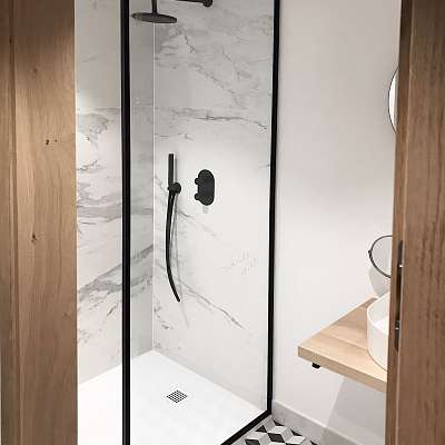 Douchewanden en inloopdouches - Glaswerken Van Den Bossche Daevy